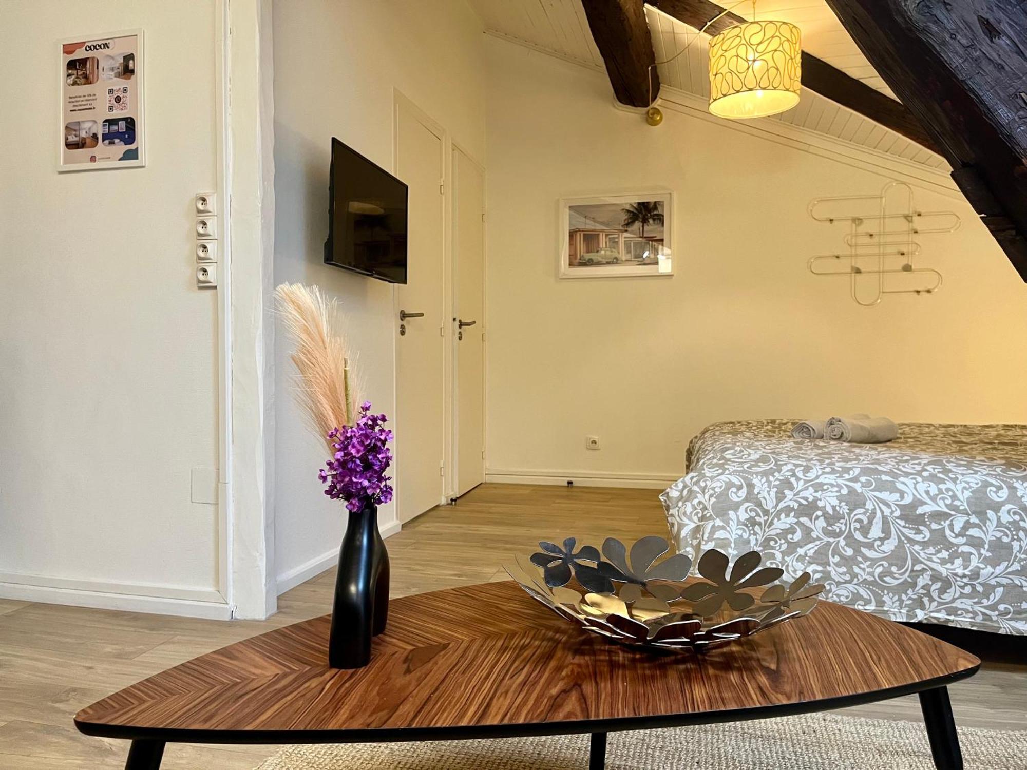 Suite Polka Lyon Bagian luar foto